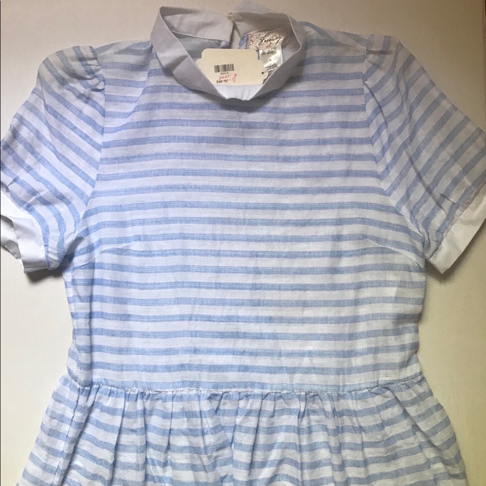 Blue & white striped shirt
